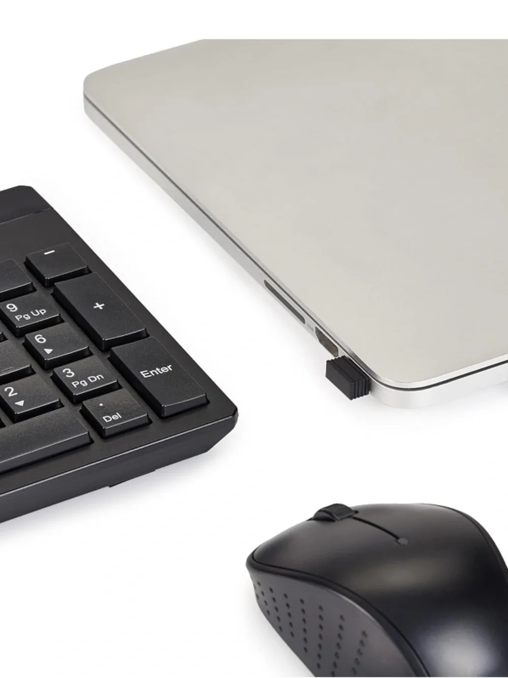 AmazonBasics KBLGOD-US Wireless Computer and Mouse Combo - Black